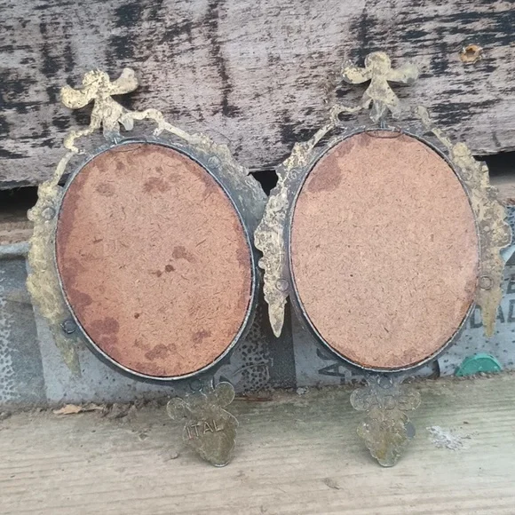 Vintage (2) Brass Oval Wall Decor - Picture 6 of 8